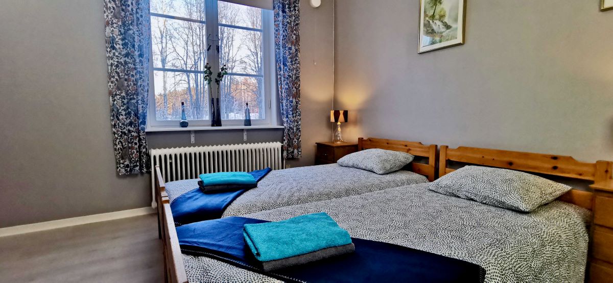 Double room - Elevhemmet 1 "Varens början"